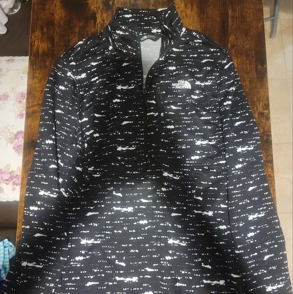 North face half zip fleece